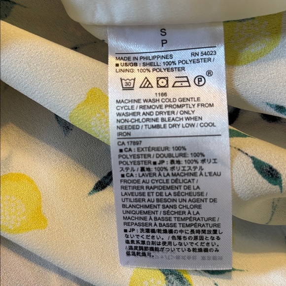 NWT Banana republic top white yellow lemon Sz Small - Picture 7 of 7